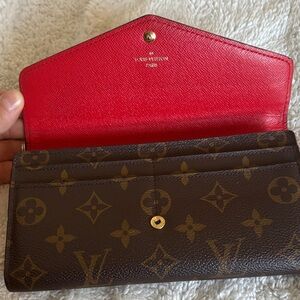 Louis Vuitton Brown and Red Monogram Sarah Wallet